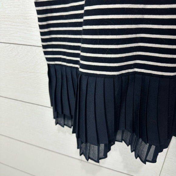 J Crew Navy/White Stripe Top Size Large - Picture 7 of 7